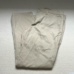 Men’s Khaki pants